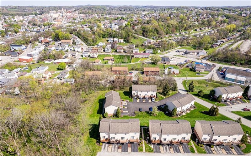 418 Silvis Way, Greensburg, 15601, 2 Bedrooms Bedrooms, 6 Rooms Rooms,1.1 BathroomsBathrooms,Residential,For Sale,Silvis Way,1698634