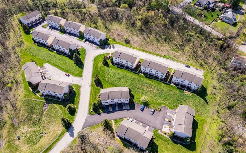 418 Silvis Way, Greensburg, 15601, 2 Bedrooms Bedrooms, 6 Rooms Rooms,1.1 BathroomsBathrooms,Residential,For Sale,Silvis Way,1698634
