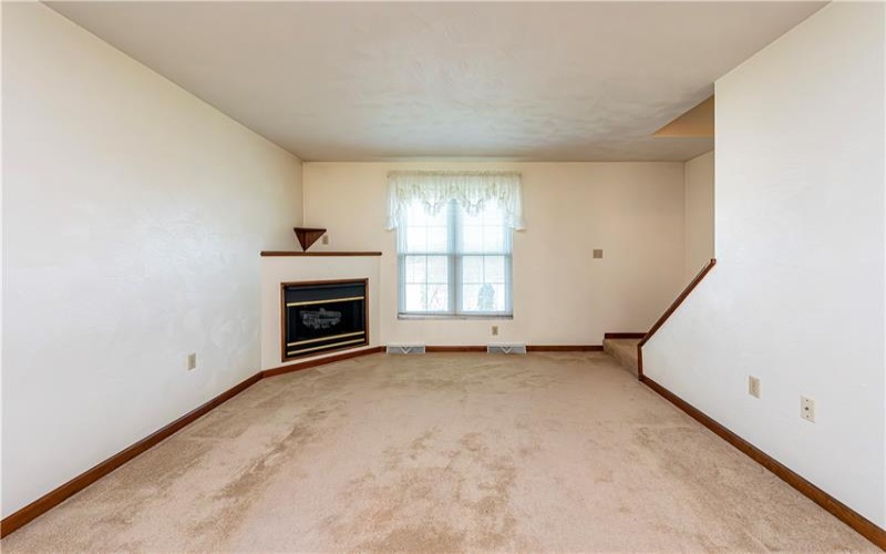 418 Silvis Way, Greensburg, 15601, 2 Bedrooms Bedrooms, 6 Rooms Rooms,1.1 BathroomsBathrooms,Residential,For Sale,Silvis Way,1698634