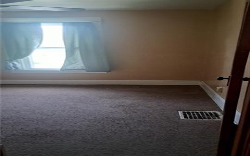 1017 Virginia St, Jeannette, 15644, 4 Bedrooms Bedrooms, 8 Rooms Rooms,2 BathroomsBathrooms,Residential,For Sale,Virginia St,1698719