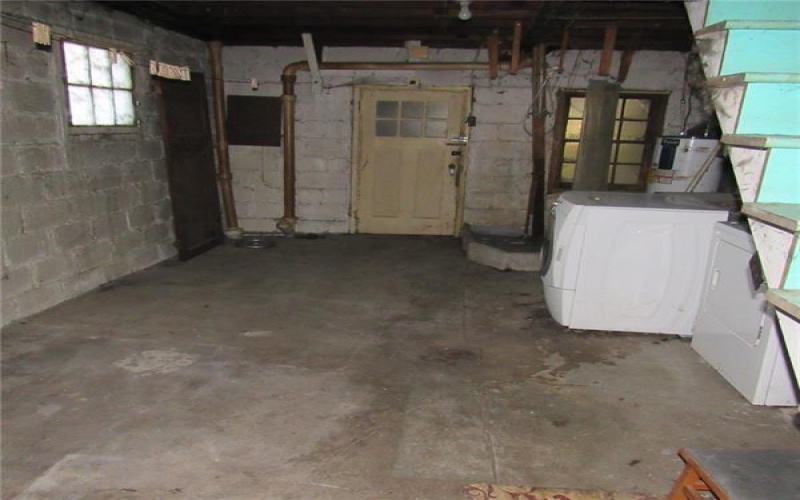 1614 Pitt Street, Jennerstown, 15547, 3 Bedrooms Bedrooms, 6 Rooms Rooms,1.1 BathroomsBathrooms,Residential,For Sale,Pitt Street,1698721