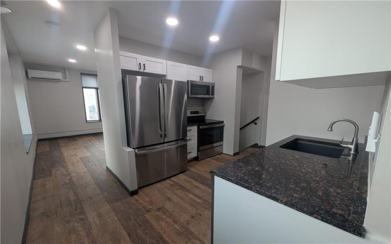 101 E Lincoln Avenue, 15057, 15057, 1 Bedroom Bedrooms, ,1 BathroomBathrooms,Lease,For Sale,E Lincoln Avenue,1698731