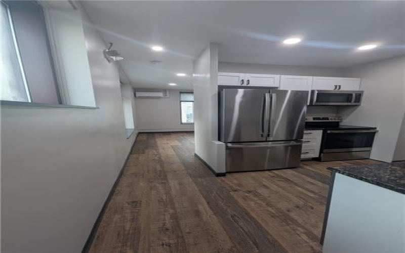101 E Lincoln Avenue, 15057, 15057, 1 Bedroom Bedrooms, ,1 BathroomBathrooms,Lease,For Sale,E Lincoln Avenue,1698731