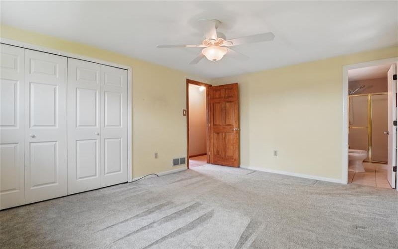 1 Carlisle Dr, Irwin, 15642, 4 Bedrooms Bedrooms, ,3 BathroomsBathrooms,Residential,For Sale,Carlisle Dr,1698732