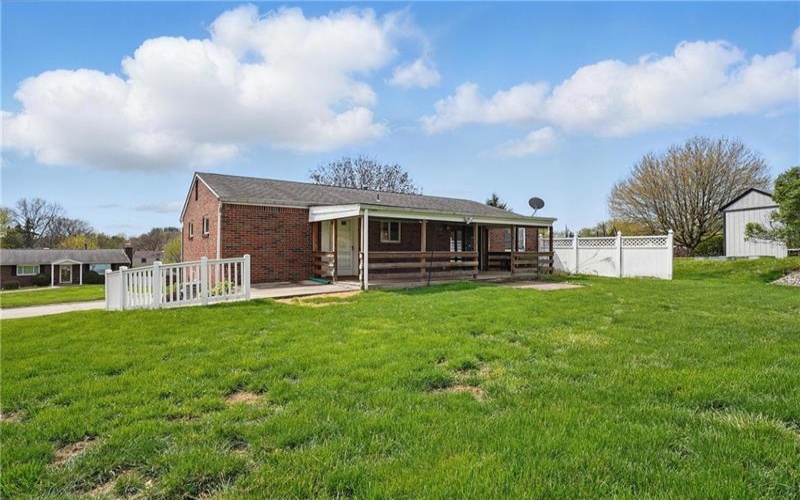 1 Carlisle Dr, Irwin, 15642, 4 Bedrooms Bedrooms, ,3 BathroomsBathrooms,Residential,For Sale,Carlisle Dr,1698732