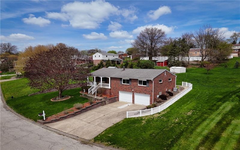 1 Carlisle Dr, Irwin, 15642, 4 Bedrooms Bedrooms, ,3 BathroomsBathrooms,Residential,For Sale,Carlisle Dr,1698732