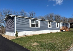 146 Cardinal Drive, Jeannette, 15644, 3 Bedrooms Bedrooms, 6 Rooms Rooms,2 BathroomsBathrooms,Residential,For Sale,Cardinal Drive,1698756
