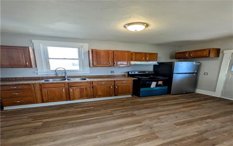 108 McCandless Street, New Kensington, 15068, 3 Bedrooms Bedrooms, 8 Rooms Rooms,1 BathroomBathrooms,Residential,For Sale,McCandless Street,1698766