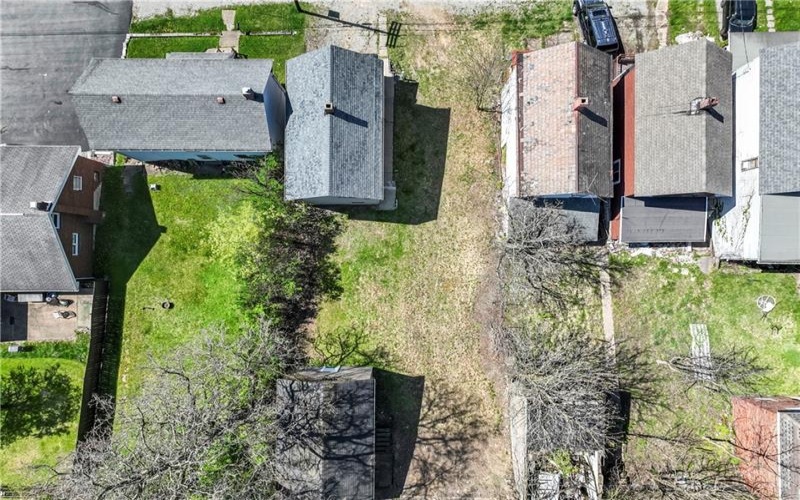 204 4th St, Jeannette, 15644, 2 Bedrooms Bedrooms, ,1 BathroomBathrooms,Residential,For Sale,4th St,1698821