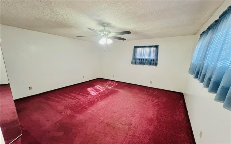 1107 National Pike, Uniontown, 15401, 3 Bedrooms Bedrooms, 10 Rooms Rooms,2 BathroomsBathrooms,Residential,For Sale,National Pike,1698838