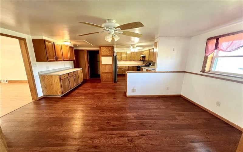 1107 National Pike, Uniontown, 15401, 3 Bedrooms Bedrooms, 10 Rooms Rooms,2 BathroomsBathrooms,Residential,For Sale,National Pike,1698838