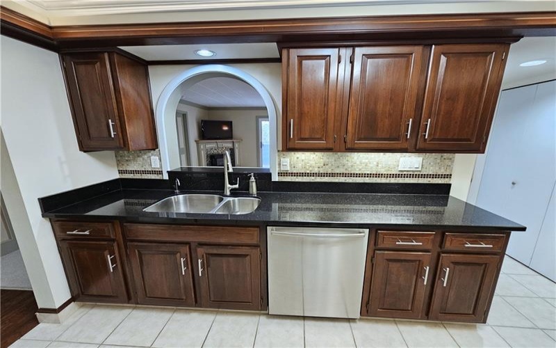820 Beau Street, Washington, 15301, 3 Bedrooms Bedrooms, 7 Rooms Rooms,3 BathroomsBathrooms,Residential,For Sale,Beau Street,1698806
