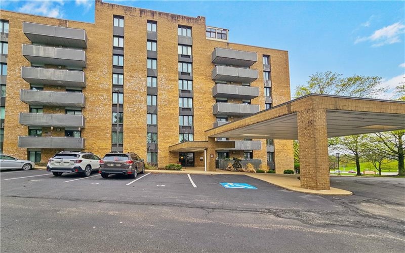 820 Beau Street, Washington, 15301, 3 Bedrooms Bedrooms, 7 Rooms Rooms,3 BathroomsBathrooms,Residential,For Sale,Beau Street,1698806