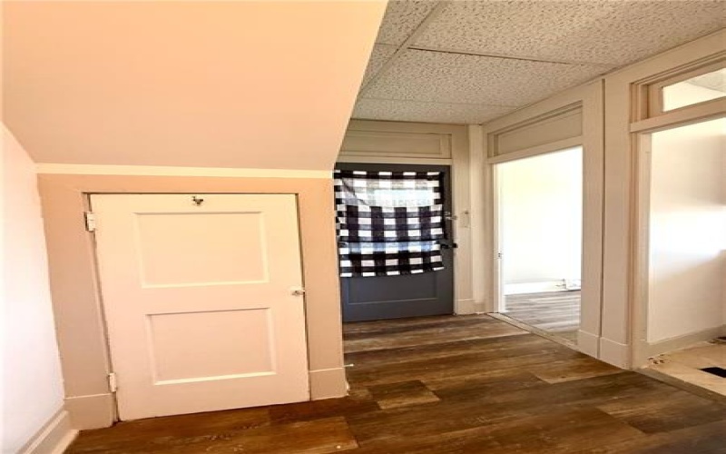 192 High St, Waynesburg, 15370, 2 Bedrooms Bedrooms, ,1 BathroomBathrooms,Lease,For Sale,High St,1698834