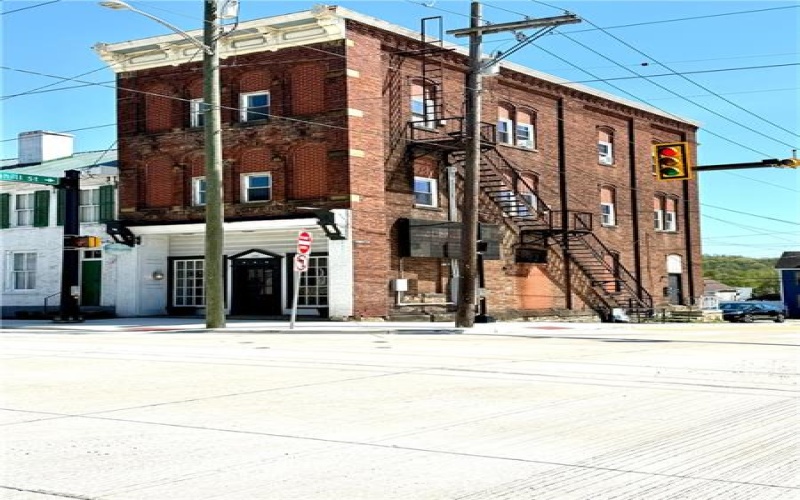192 High St, Waynesburg, 15370, 2 Bedrooms Bedrooms, ,1 BathroomBathrooms,Lease,For Sale,High St,1698834