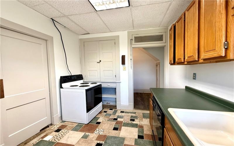 192 High St, Waynesburg, 15370, 2 Bedrooms Bedrooms, ,1 BathroomBathrooms,Lease,For Sale,High St,1698834
