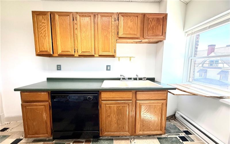 192 High St, Waynesburg, 15370, 2 Bedrooms Bedrooms, ,1 BathroomBathrooms,Lease,For Sale,High St,1698834