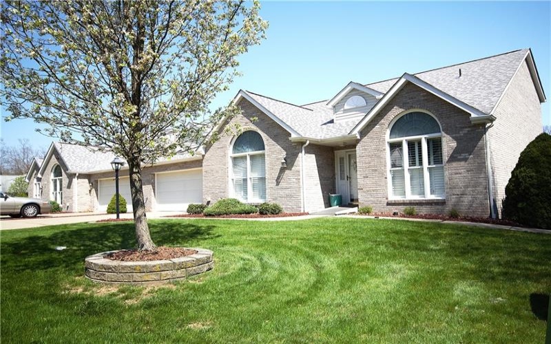 306 Country View Dr., Lower Burrell, 15068, 3 Bedrooms Bedrooms, 12 Rooms Rooms,4 BathroomsBathrooms,Residential,For Sale,Country View Dr.,1698849