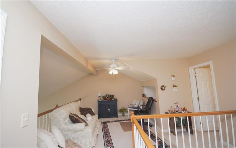 306 Country View Dr., Lower Burrell, 15068, 3 Bedrooms Bedrooms, 12 Rooms Rooms,4 BathroomsBathrooms,Residential,For Sale,Country View Dr.,1698849