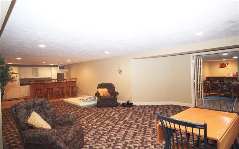 306 Country View Dr., Lower Burrell, 15068, 3 Bedrooms Bedrooms, 12 Rooms Rooms,4 BathroomsBathrooms,Residential,For Sale,Country View Dr.,1698849