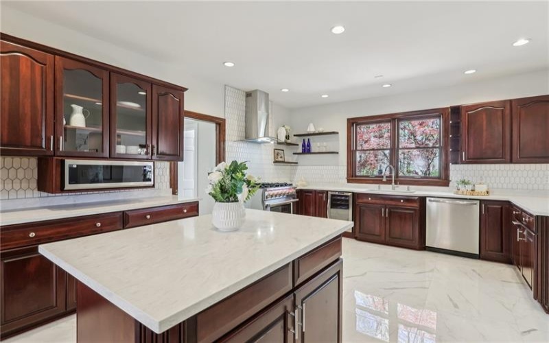 139 Bella Vista Court, Murrysville, 15668, 5 Bedrooms Bedrooms, 14 Rooms Rooms,4.1 BathroomsBathrooms,Residential,For Sale,Bella Vista Court,1698869