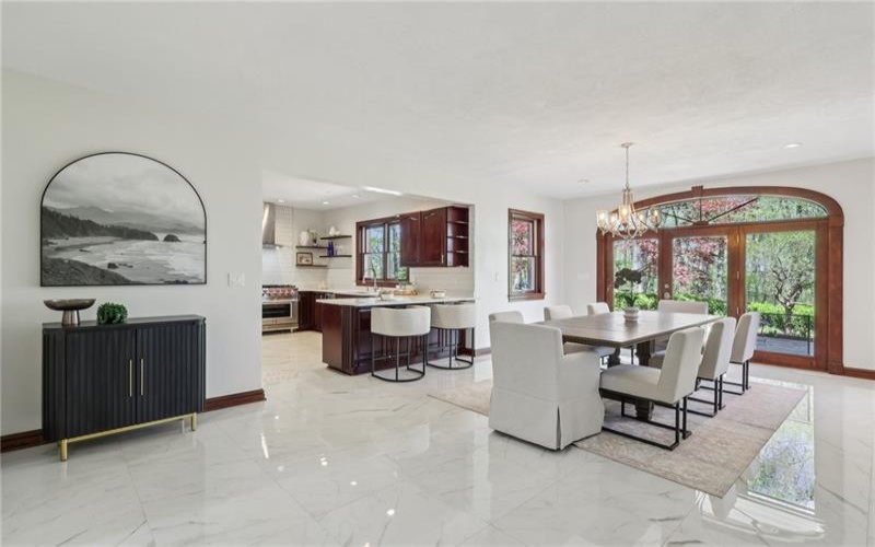 139 Bella Vista Court, Murrysville, 15668, 5 Bedrooms Bedrooms, 14 Rooms Rooms,4.1 BathroomsBathrooms,Residential,For Sale,Bella Vista Court,1698869