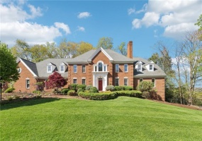 139 Bella Vista Court, Murrysville, 15668, 5 Bedrooms Bedrooms, 14 Rooms Rooms,4.1 BathroomsBathrooms,Residential,For Sale,Bella Vista Court,1698869