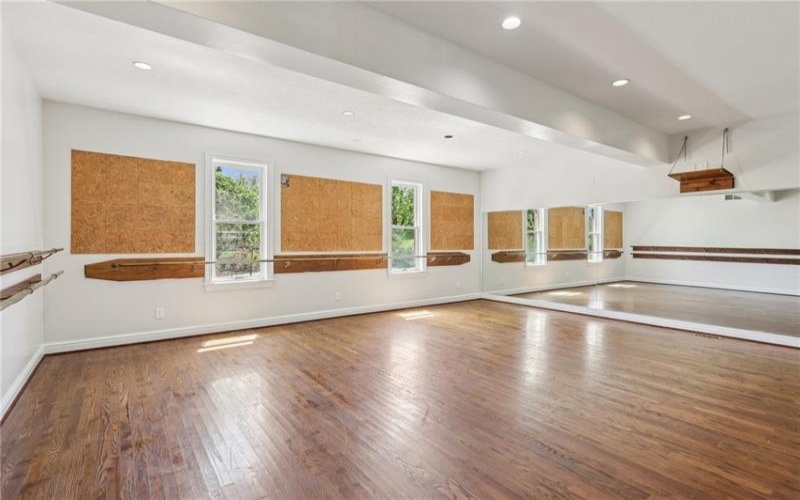 139 Bella Vista Court, Murrysville, 15668, 5 Bedrooms Bedrooms, 14 Rooms Rooms,4.1 BathroomsBathrooms,Residential,For Sale,Bella Vista Court,1698869