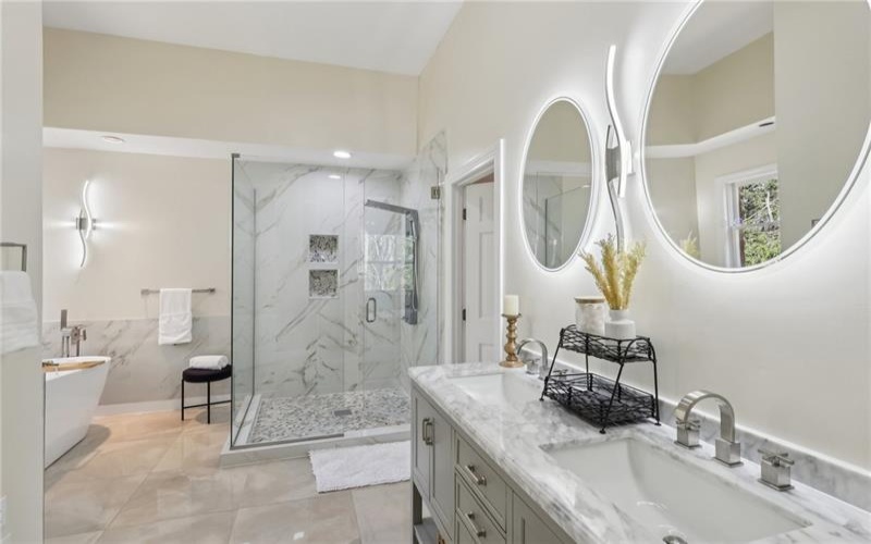 139 Bella Vista Court, Murrysville, 15668, 5 Bedrooms Bedrooms, 14 Rooms Rooms,4.1 BathroomsBathrooms,Residential,For Sale,Bella Vista Court,1698869