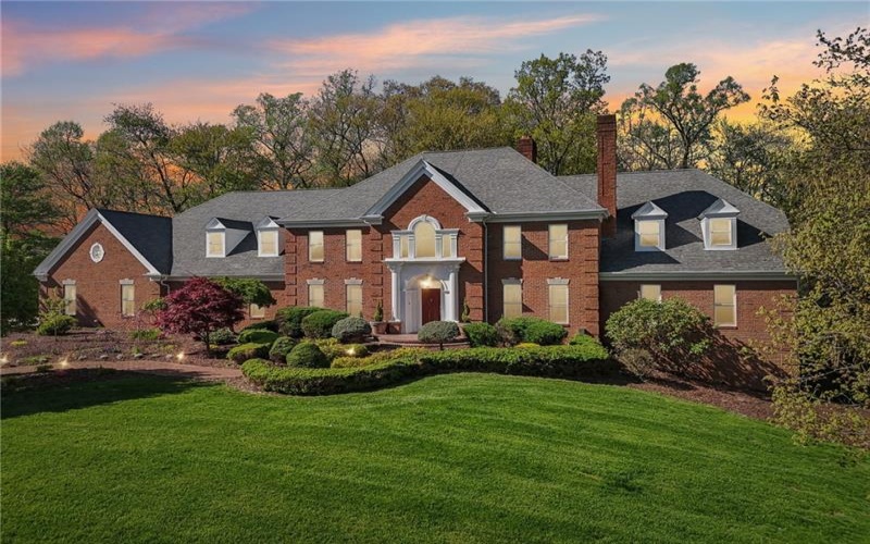 139 Bella Vista Court, Murrysville, 15668, 5 Bedrooms Bedrooms, 14 Rooms Rooms,4.1 BathroomsBathrooms,Residential,For Sale,Bella Vista Court,1698869