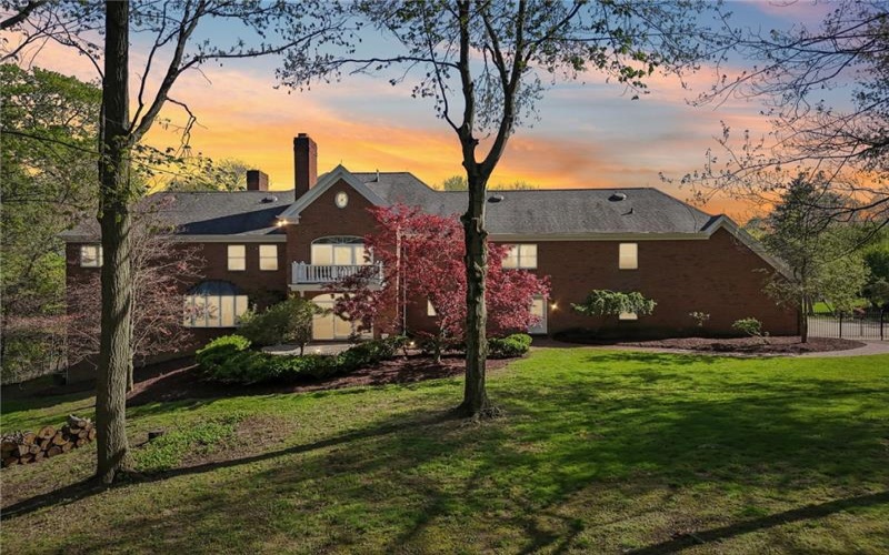 139 Bella Vista Court, Murrysville, 15668, 5 Bedrooms Bedrooms, 14 Rooms Rooms,4.1 BathroomsBathrooms,Residential,For Sale,Bella Vista Court,1698869