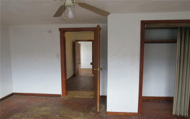 1008 1/2 Gaskill Ave, Jeannette, 15644, 2 Bedrooms Bedrooms, ,1 BathroomBathrooms,Residential,For Sale,Gaskill Ave,1687674
