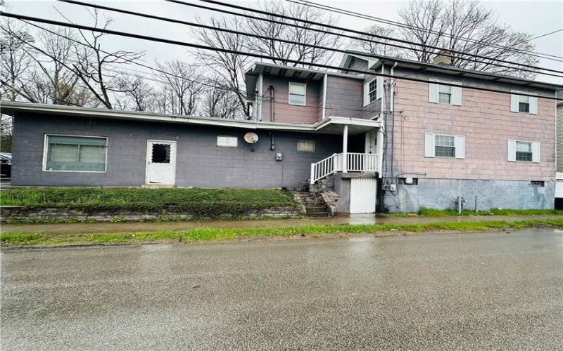 569 Maiden St, Washington, 15301, 3 Bedrooms Bedrooms, 7 Rooms Rooms,2 BathroomsBathrooms,Residential,For Sale,Maiden St,1696011