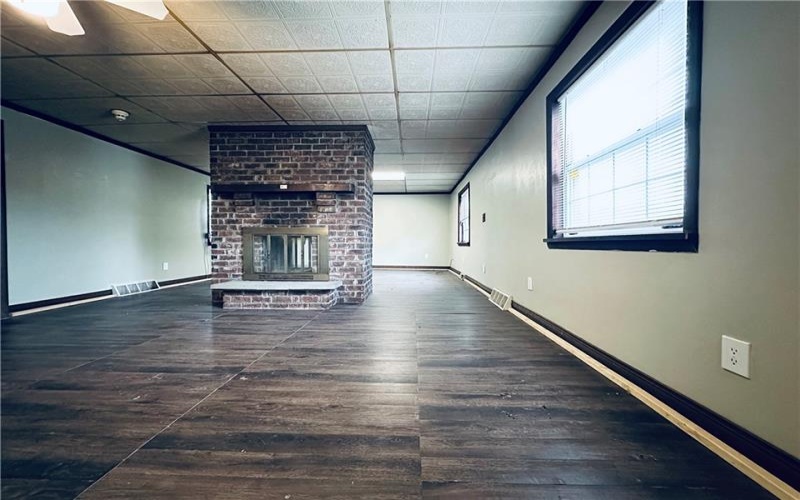 569 Maiden St, Washington, 15301, 3 Bedrooms Bedrooms, 7 Rooms Rooms,2 BathroomsBathrooms,Residential,For Sale,Maiden St,1696011