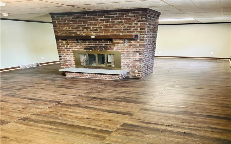 569 Maiden St, Washington, 15301, 3 Bedrooms Bedrooms, 7 Rooms Rooms,2 BathroomsBathrooms,Residential,For Sale,Maiden St,1696011