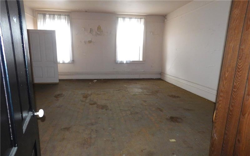 12-22 Morgantown Street, Uniontown, 15401, ,Commercial-industrial-business,For Sale,Morgantown Street,1697167