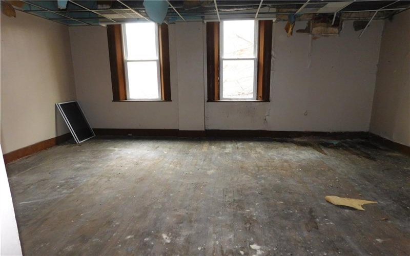 12-22 Morgantown Street, Uniontown, 15401, ,Commercial-industrial-business,For Sale,Morgantown Street,1697167