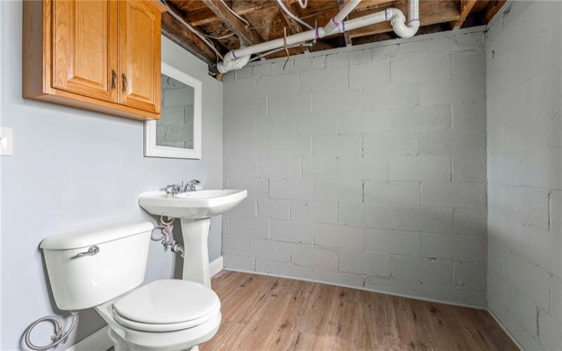 906 Venetia Road, Venetia, 15367, 2 Bedrooms Bedrooms, 7 Rooms Rooms,2.1 BathroomsBathrooms,Residential,For Sale,Venetia Road,1698165