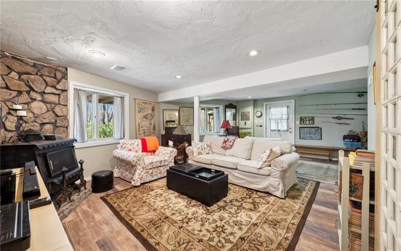 142 Juniper Ln, Rockwood, 15557, 3 Bedrooms Bedrooms, 7 Rooms Rooms,2 BathroomsBathrooms,Residential,For Sale,Juniper Ln,1698802