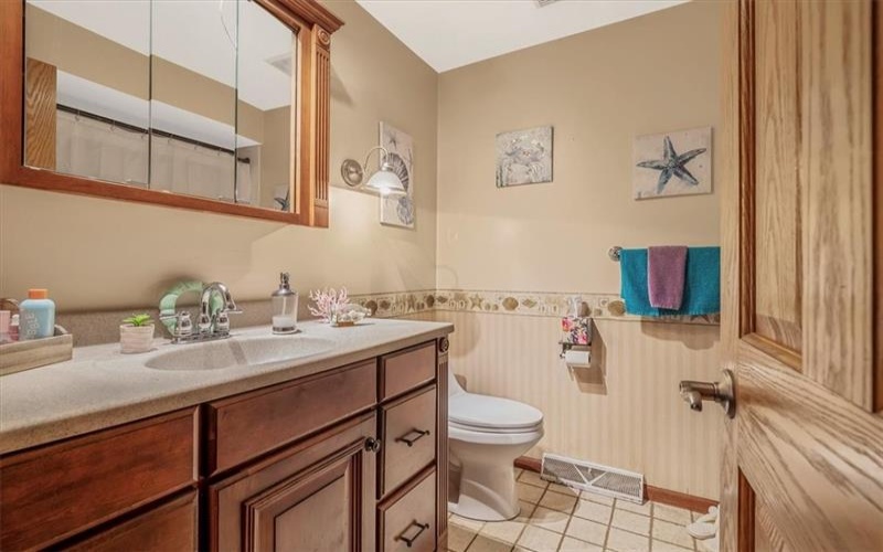334 LEEPER RD, Rostraver, 15012, 4 Bedrooms Bedrooms, 13 Rooms Rooms,3.1 BathroomsBathrooms,Residential,For Sale,LEEPER RD,1698896