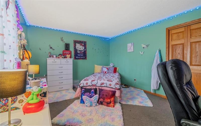 334 LEEPER RD, Rostraver, 15012, 4 Bedrooms Bedrooms, 13 Rooms Rooms,3.1 BathroomsBathrooms,Residential,For Sale,LEEPER RD,1698896