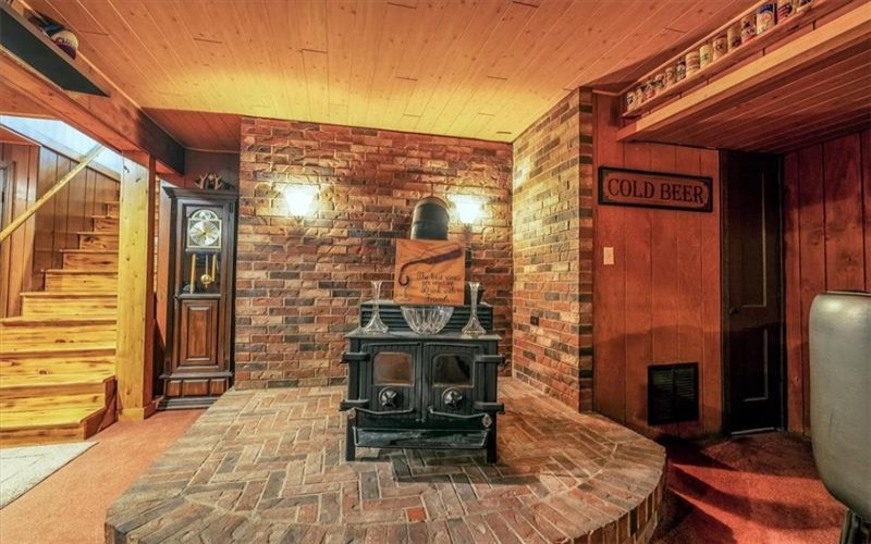 334 LEEPER RD, Rostraver, 15012, 4 Bedrooms Bedrooms, 13 Rooms Rooms,3.1 BathroomsBathrooms,Residential,For Sale,LEEPER RD,1698896