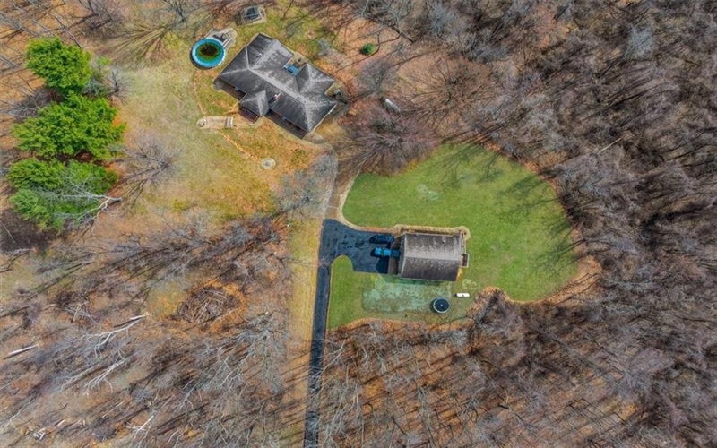 334 LEEPER RD, Rostraver, 15012, 4 Bedrooms Bedrooms, 13 Rooms Rooms,3.1 BathroomsBathrooms,Residential,For Sale,LEEPER RD,1698896