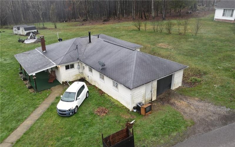 54 Old Dinnerbell Rd, Farmington, 15437, 3 Bedrooms Bedrooms, ,1.1 BathroomsBathrooms,Residential,For Sale,Old Dinnerbell Rd,1698942
