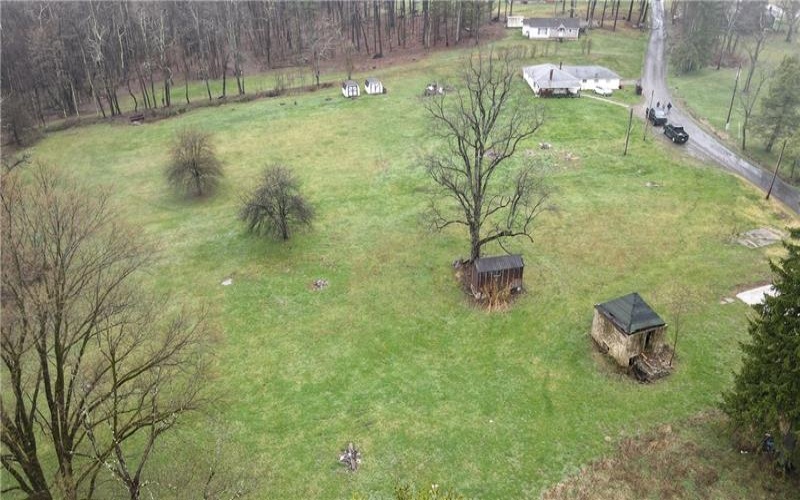 54 Old Dinnerbell Rd, Farmington, 15437, 3 Bedrooms Bedrooms, ,1.1 BathroomsBathrooms,Residential,For Sale,Old Dinnerbell Rd,1698942