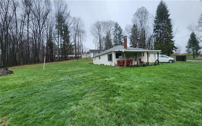 54 Old Dinnerbell Rd, Farmington, 15437, 3 Bedrooms Bedrooms, ,1.1 BathroomsBathrooms,Residential,For Sale,Old Dinnerbell Rd,1698942