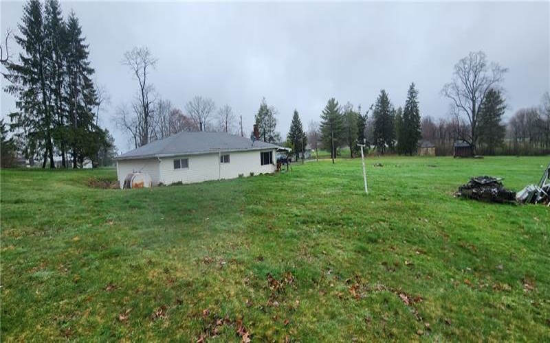 54 Old Dinnerbell Rd, Farmington, 15437, 3 Bedrooms Bedrooms, ,1.1 BathroomsBathrooms,Residential,For Sale,Old Dinnerbell Rd,1698942