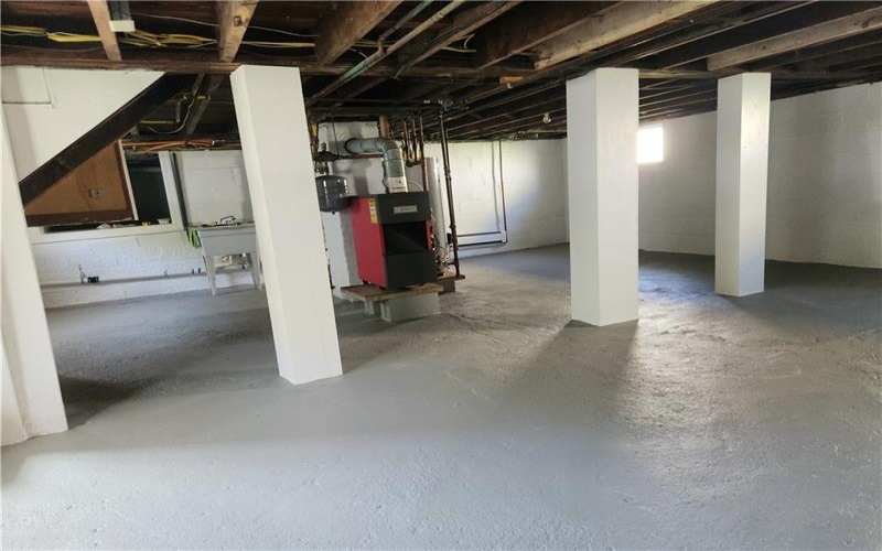 16 Old Lincoln Hwy, Ligonier, 15658, 3 Bedrooms Bedrooms, ,1.1 BathroomsBathrooms,Residential,For Sale,Old Lincoln Hwy,1698965
