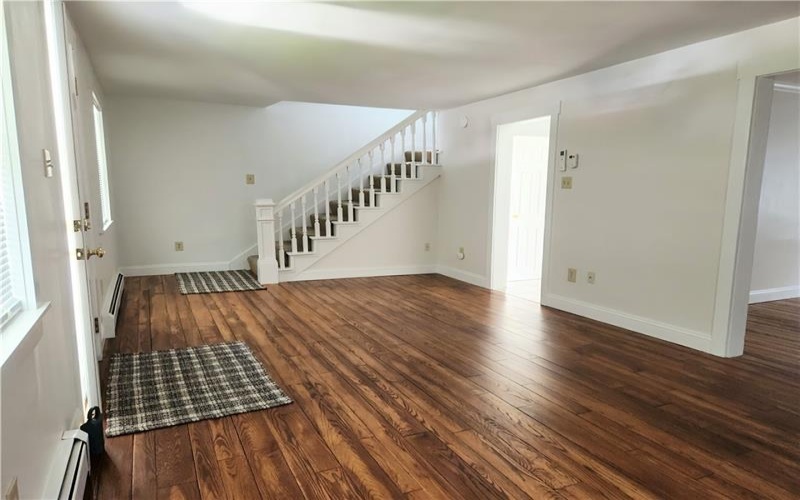 16 Old Lincoln Hwy, Ligonier, 15658, 3 Bedrooms Bedrooms, ,1.1 BathroomsBathrooms,Residential,For Sale,Old Lincoln Hwy,1698965