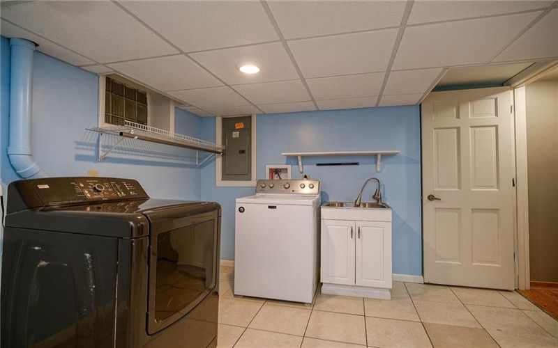 3180 Pinecrest ct, Murrysville, 15668, 3 Bedrooms Bedrooms, ,3 BathroomsBathrooms,Lease,For Sale,Pinecrest ct,1698983